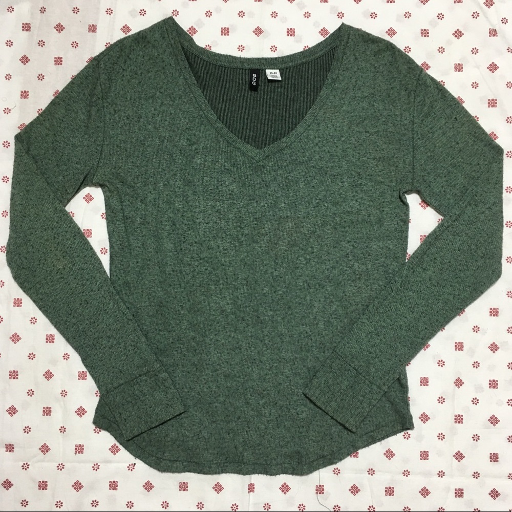 BDG green marled soft knit v-neck shirt M